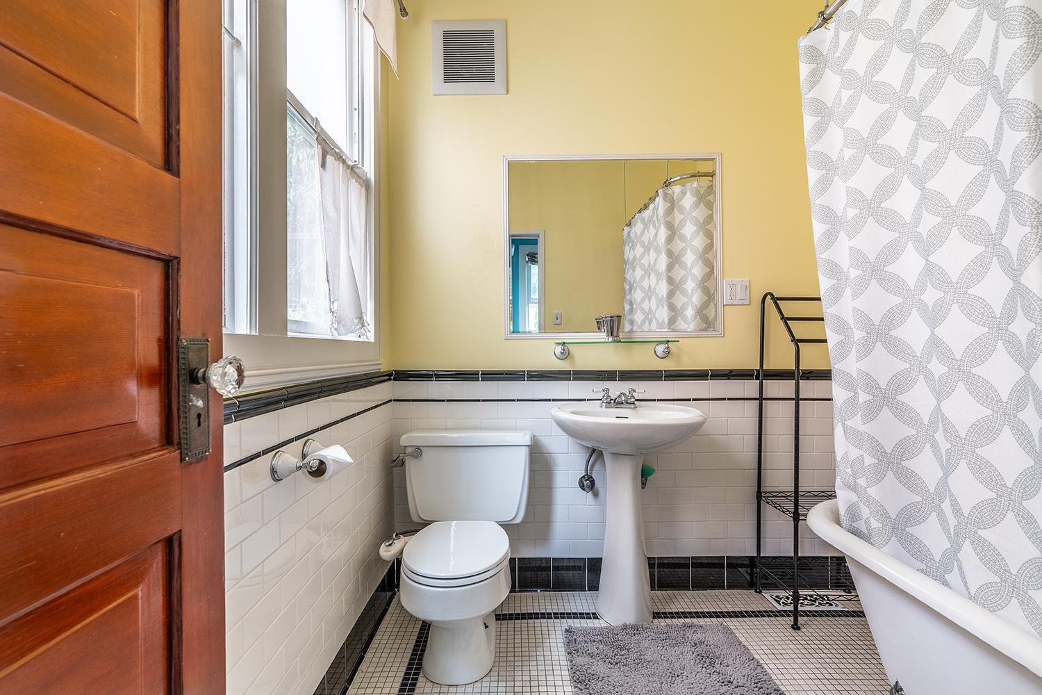 Вілла Charming Capitol Hill Craftsman Сіетл Екстер'єр фото